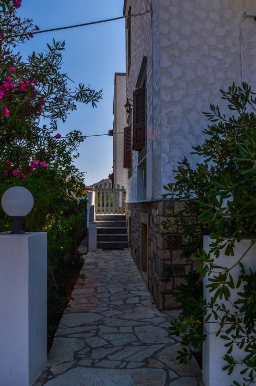 Romantza Skála Exterior foto